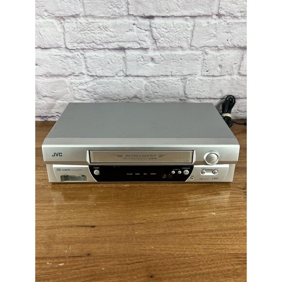 JVC VCR Player VHS Cassette Recorder HR-J4009UM No Remote Tested - Picture 1 of 7